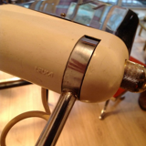 To ask desk lamp design R. Carruther for Leuka