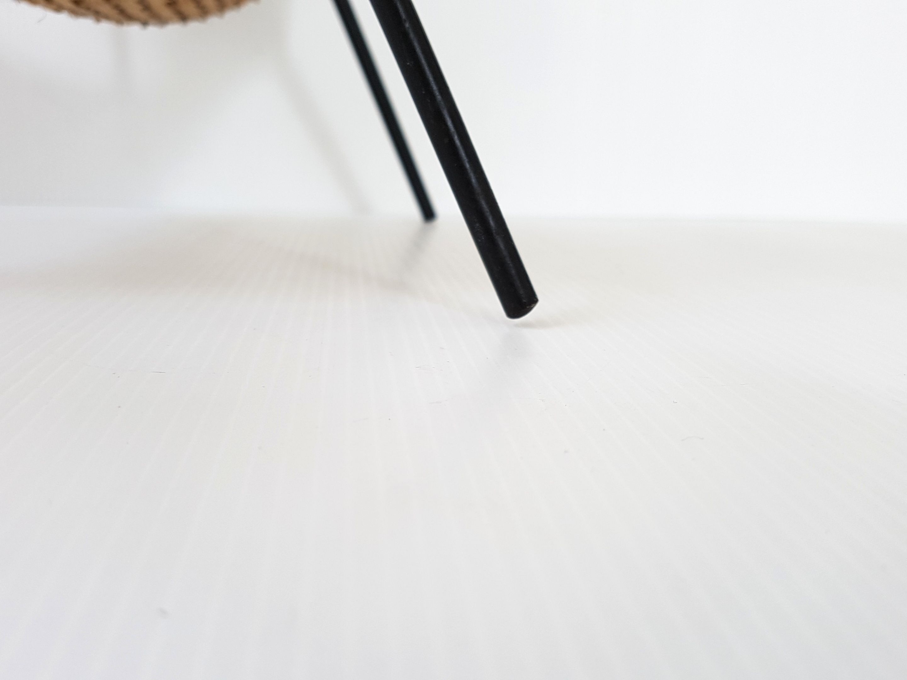 Laurids Lonborg 1950 magazine holder