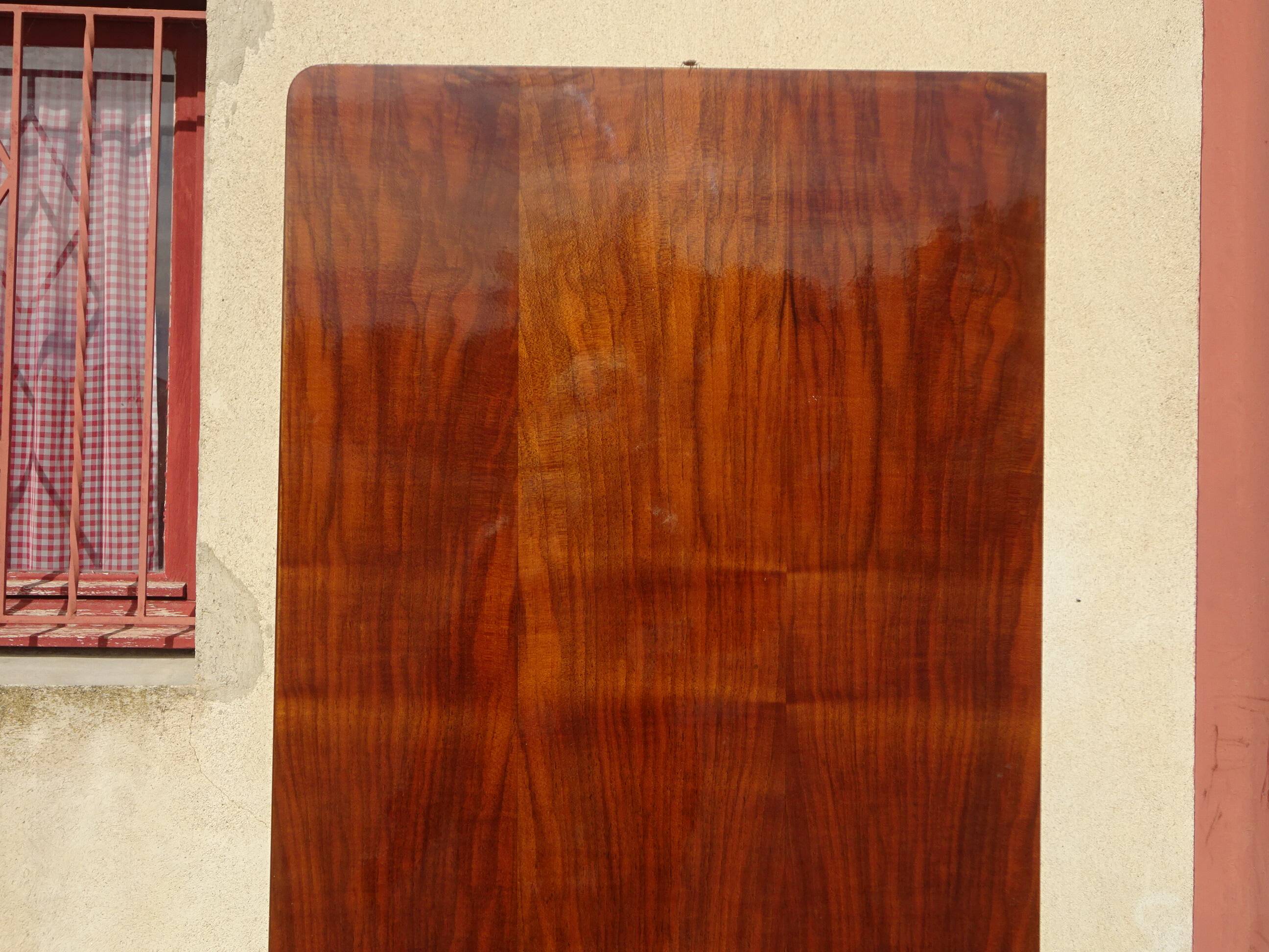 Vintage display cabinet from Maison Capelle