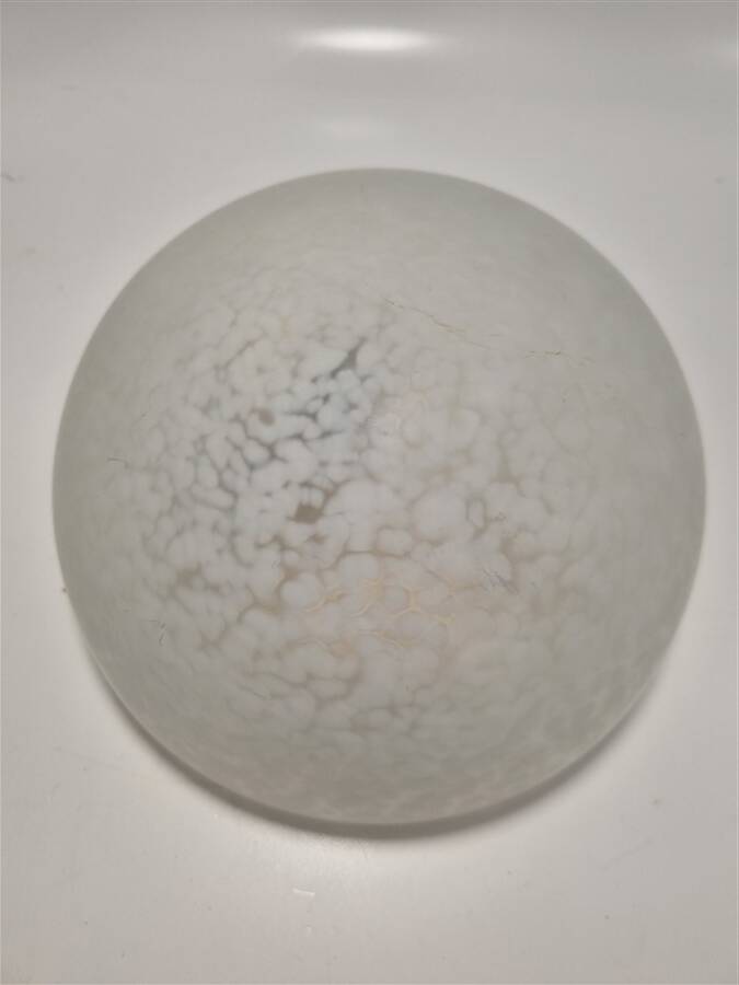 Plafonnier en verre moucheté