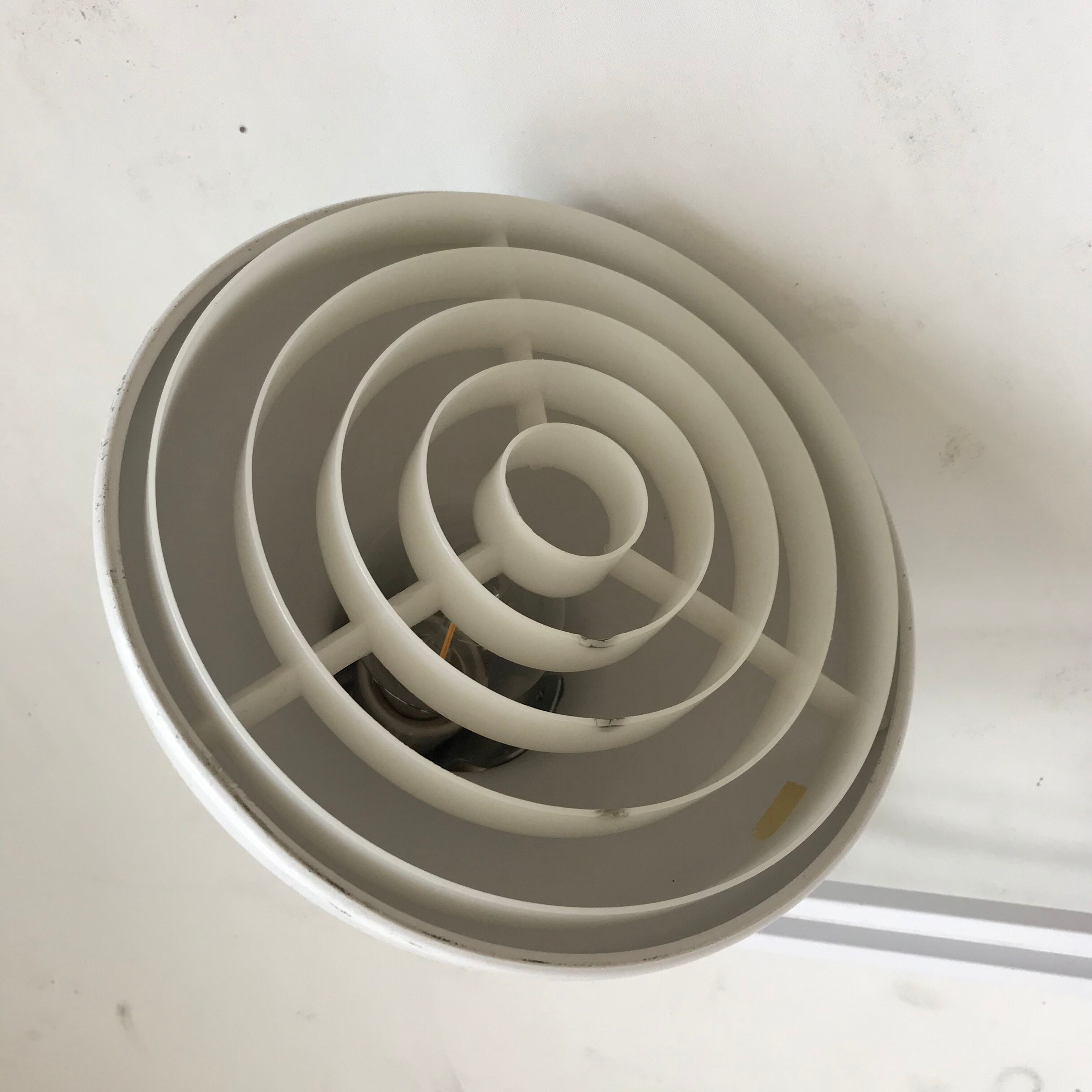 White hinged luxo lamp