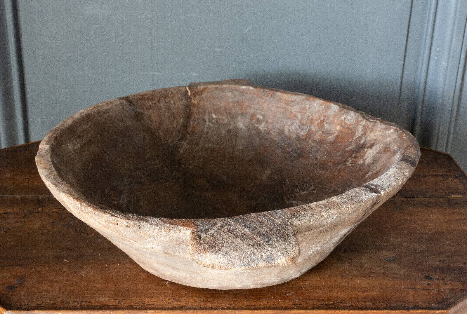 Monoxyl cup in carved wood 20th century popular art