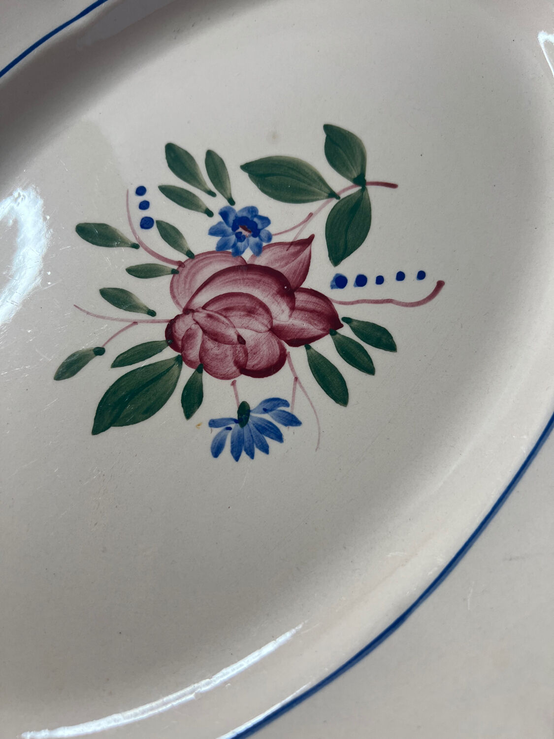 Hand-painted presentation plate Sarreguemines