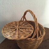 Panier en osier tressé avec couvercle