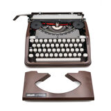 Typewriter Olivetti Lettera 82 Brown revised ribbon new