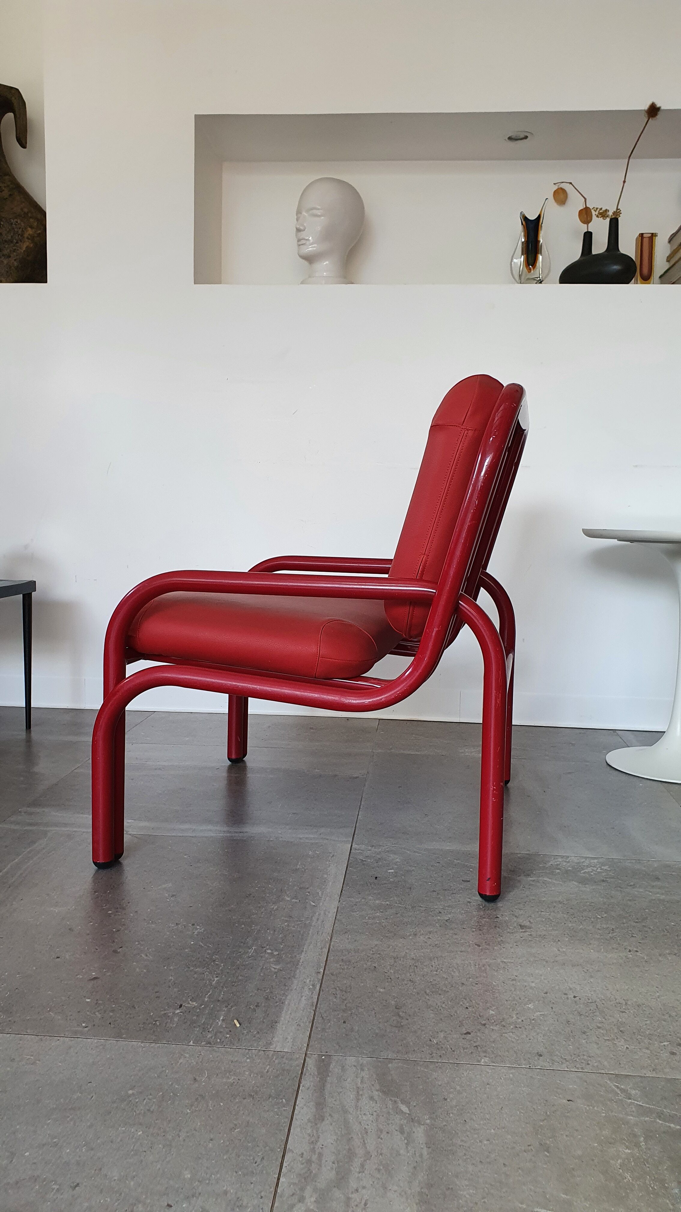 Italian design armchair from the 80s