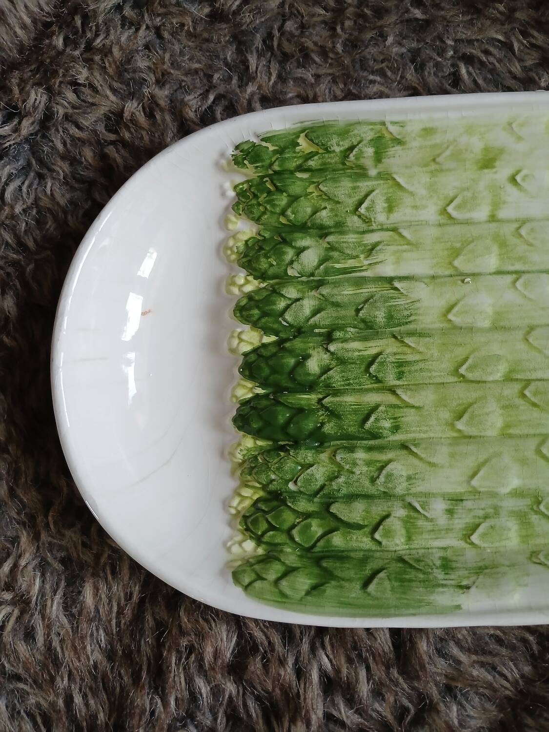 Small dish with asparagus