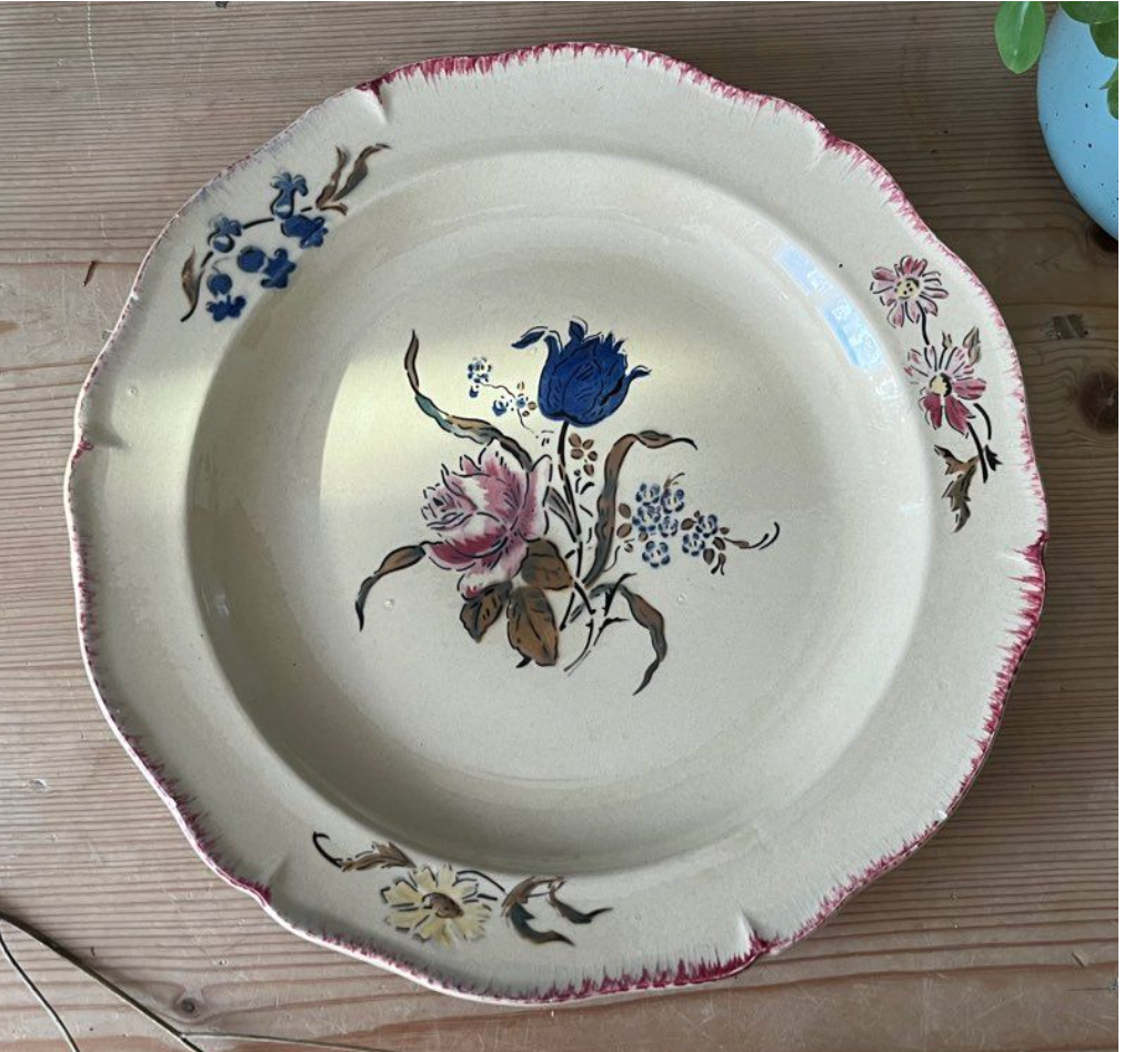 Creil and Montereau ceramic plate