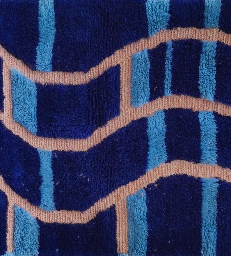 Handmade pure Moroccan wool rug size 200 x 300 cm