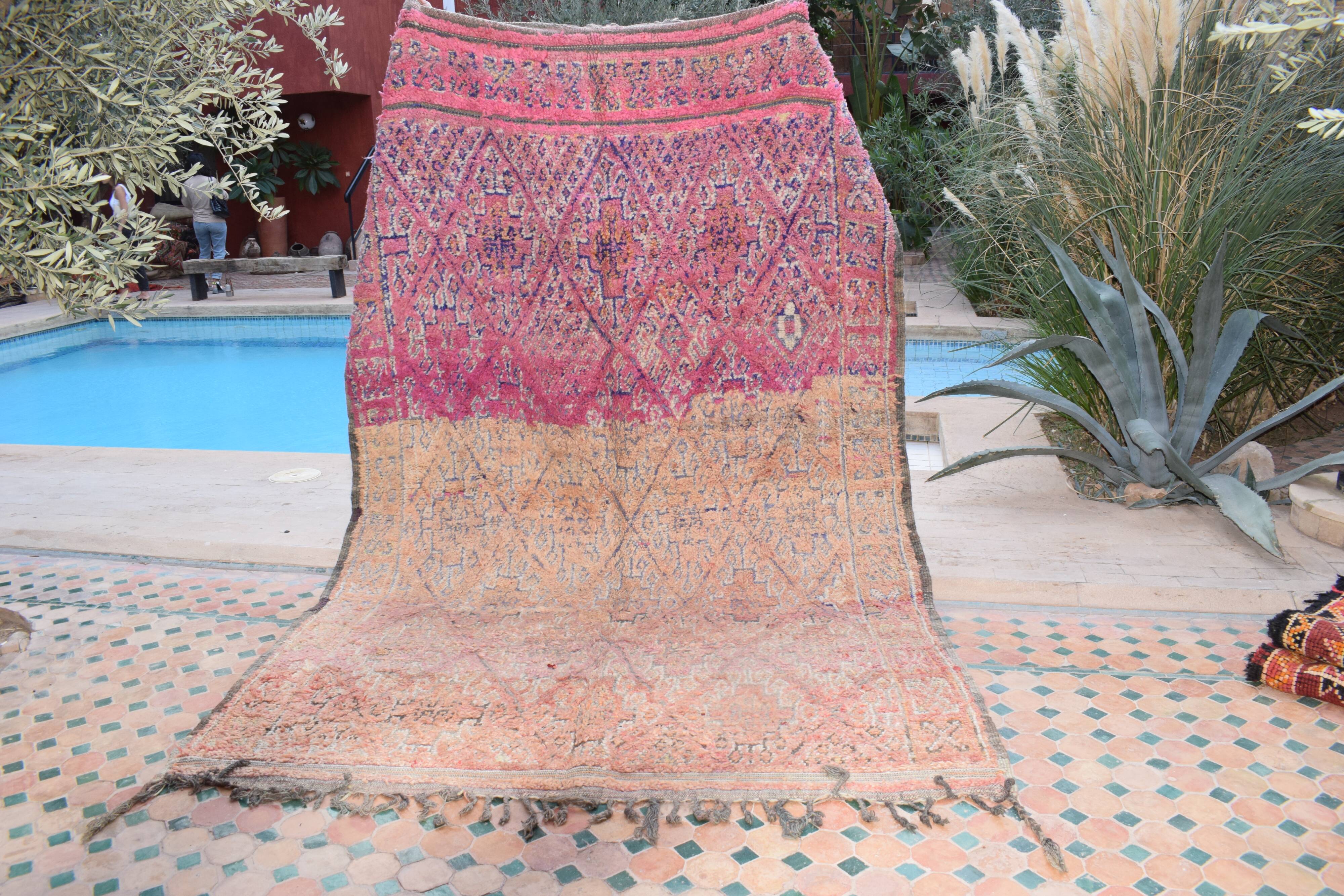 Moroccan Berber rug vintage atlas