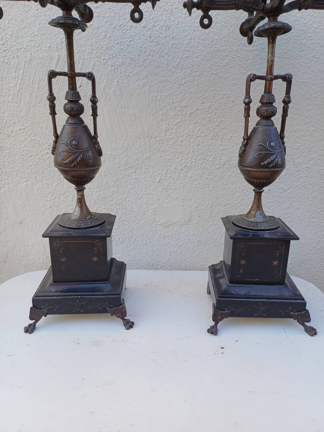 Large pair of 5-light candlesticks in spelter, complete, 19th century