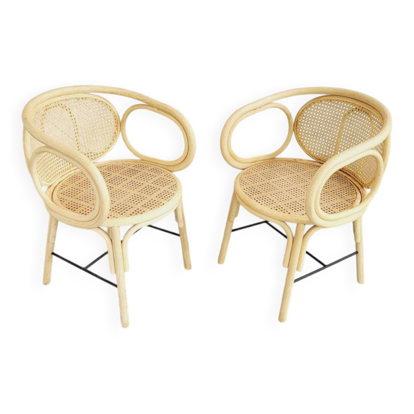 Paire de fauteuils en rotin et cannage