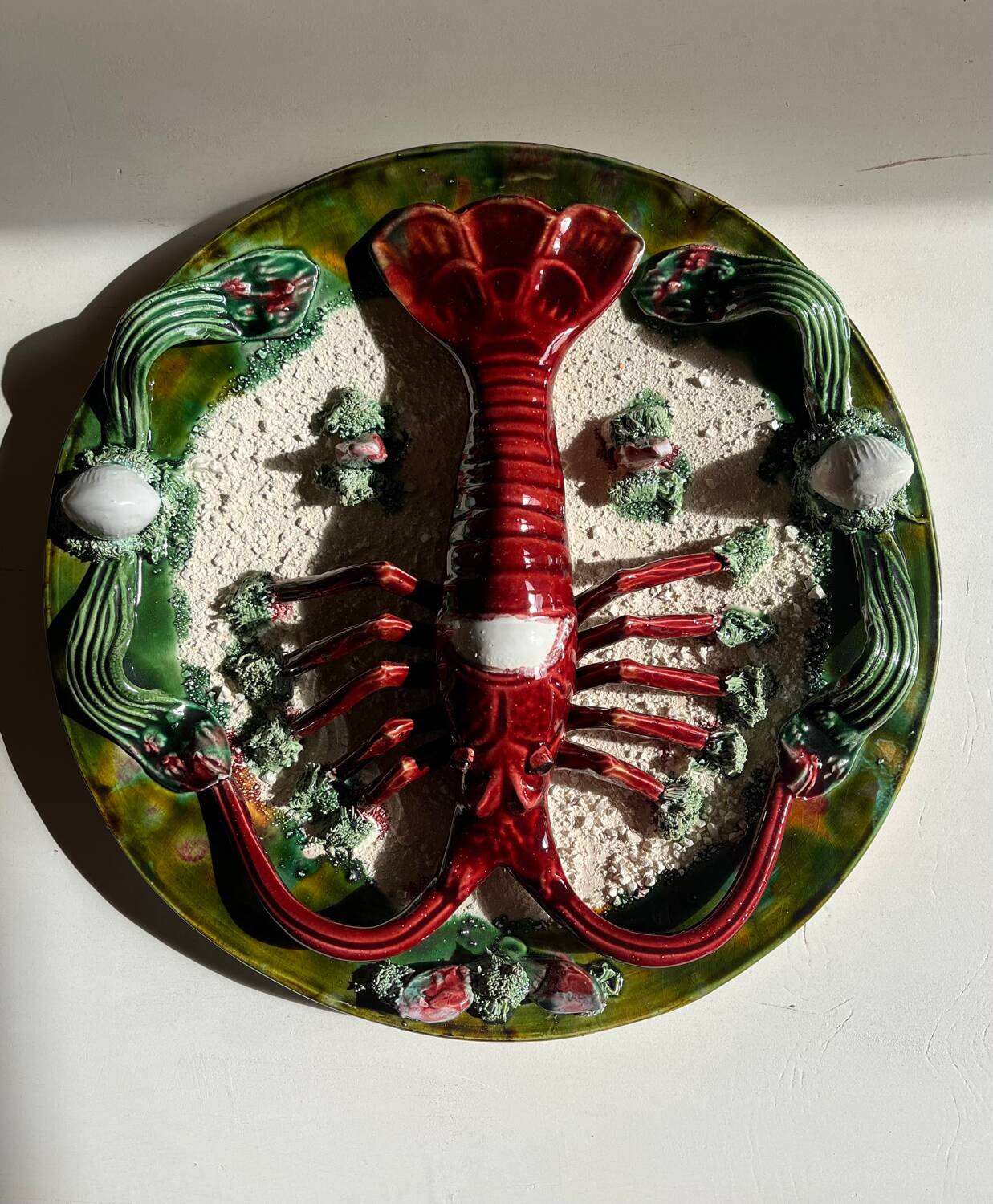 Decorative earthenware dish by J. Caldas da Rainha