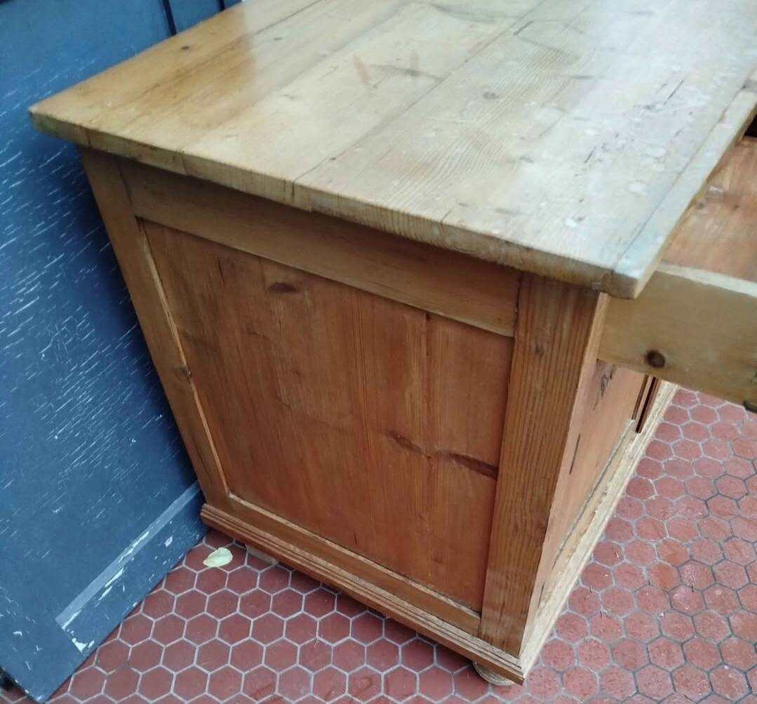 Buffet parisien ancien Pichpin