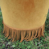 Ancien fauteuil crapaud en velours jaune moutarde