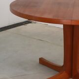 Danish design round dining table 2x extendable 'mejls'