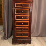 Antique chest of drawers