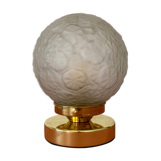 Vintage art deco globe table lamp in frosted glass