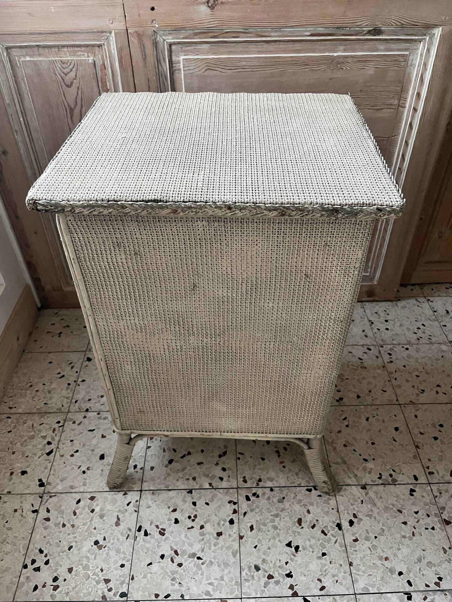 Bedside table