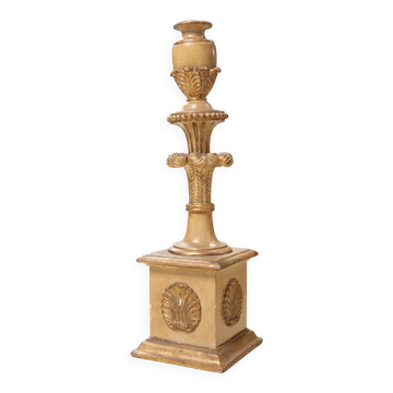 Giltwood candlestick on plinth – Italian neoclassical style, mid-20th c.