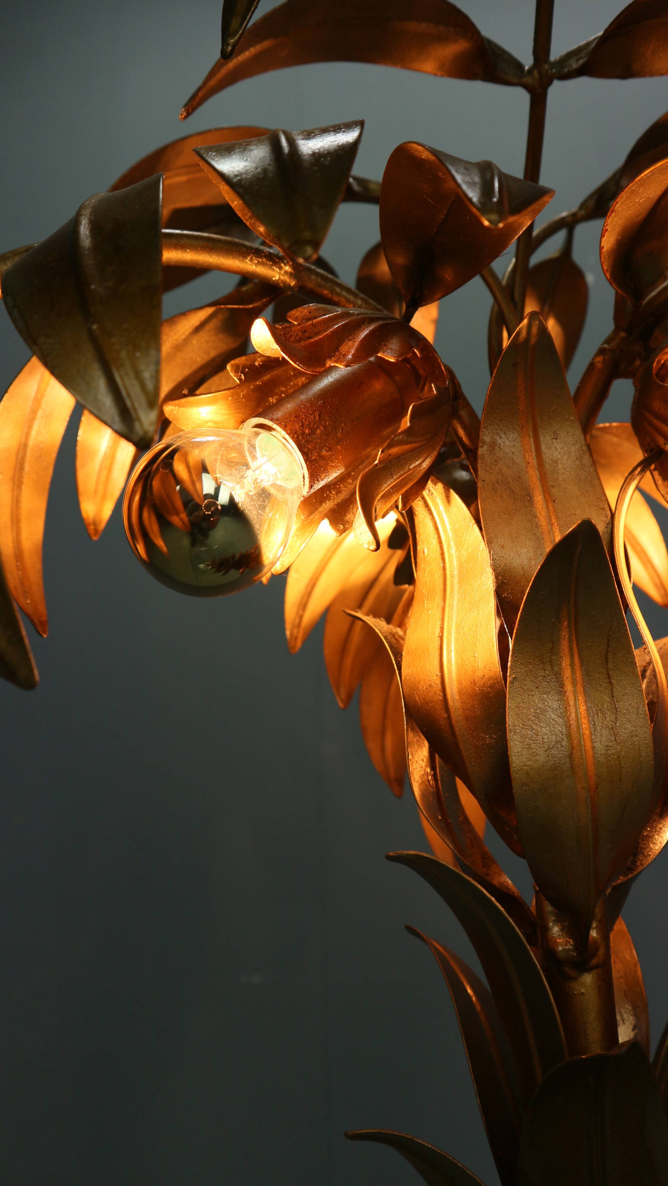 Hollywood regency Hans Kogl palm tree table lamp metal gold gilt 1970