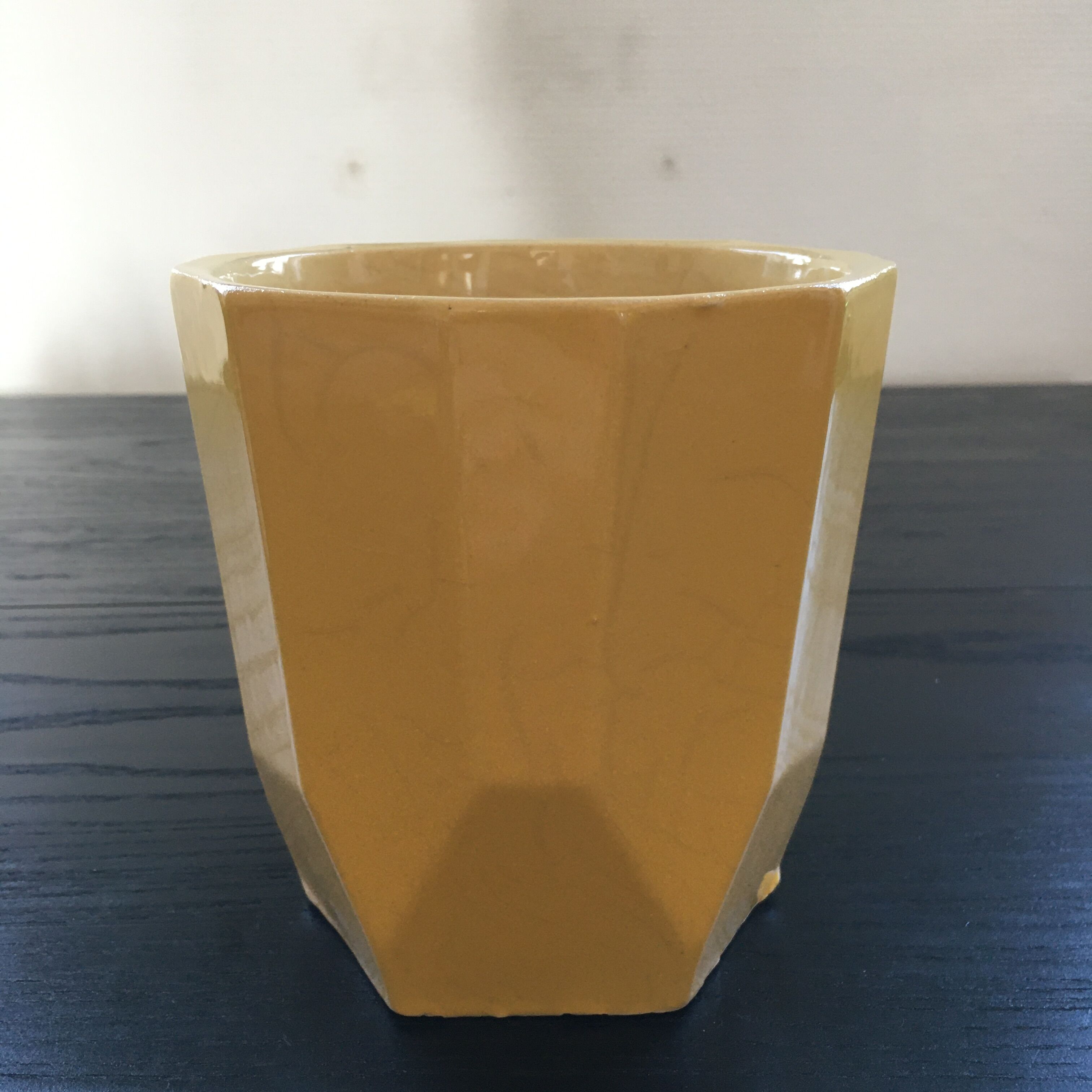 Cache pot 50's yellow