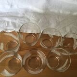 Set of 6 glasses with white leaf decor and gold rim