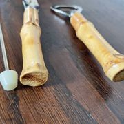 Couverts de service ouvre-bouteilles manches bambou