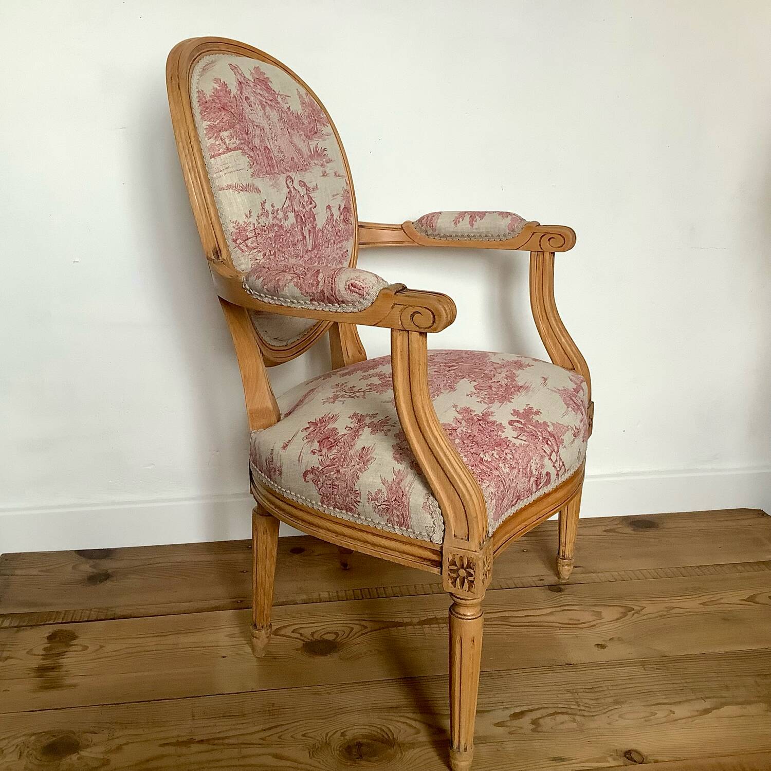 Louis XVI medallion armchair