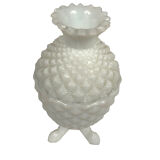 Boite en opaline blanche, forme ananas