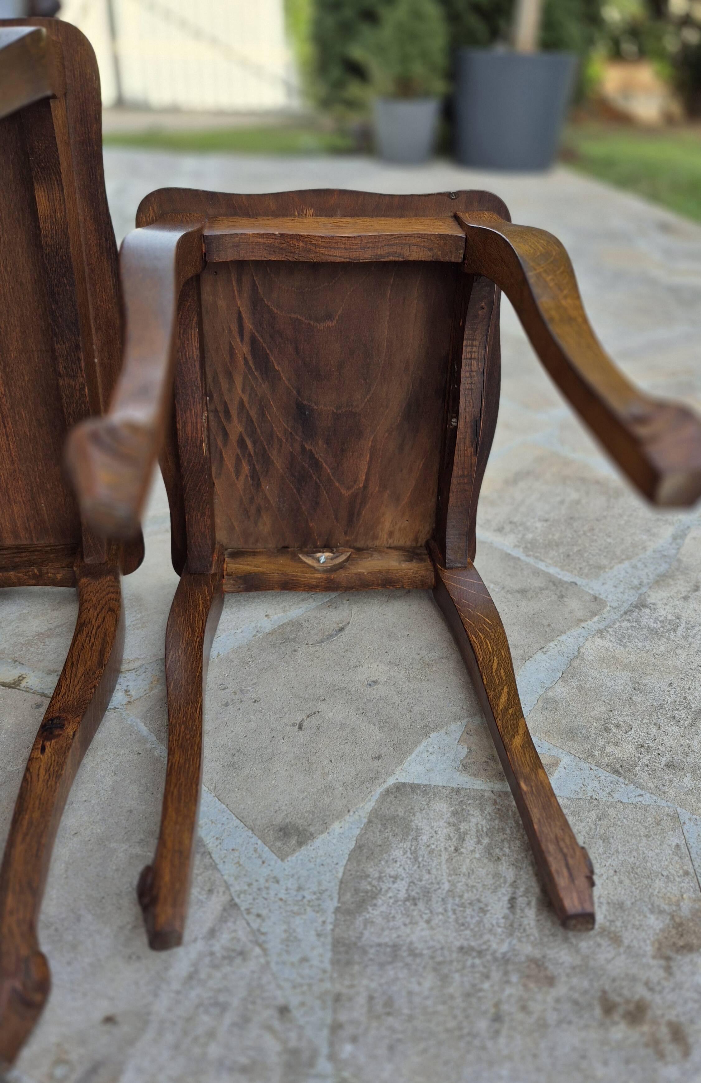 2 nesting tables in solid wood in Louis XV style