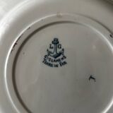 13 deep plates Terre de fer Cyclamens Louis Graves