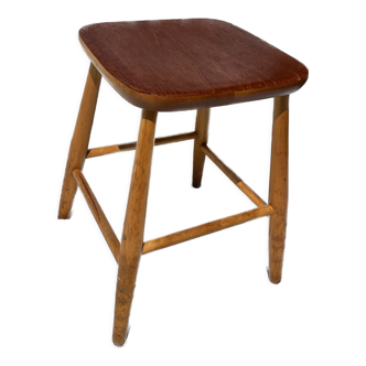 Tabouret en pin Nesto