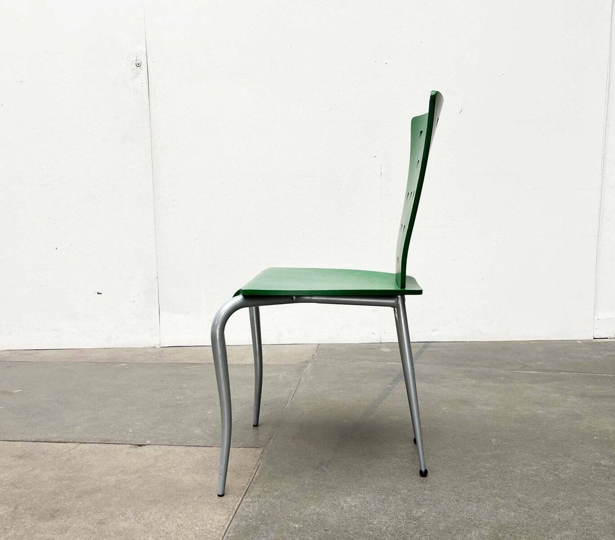 Chaise postmoderne italienne verte, années 1980
