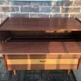 Shoe cabinet