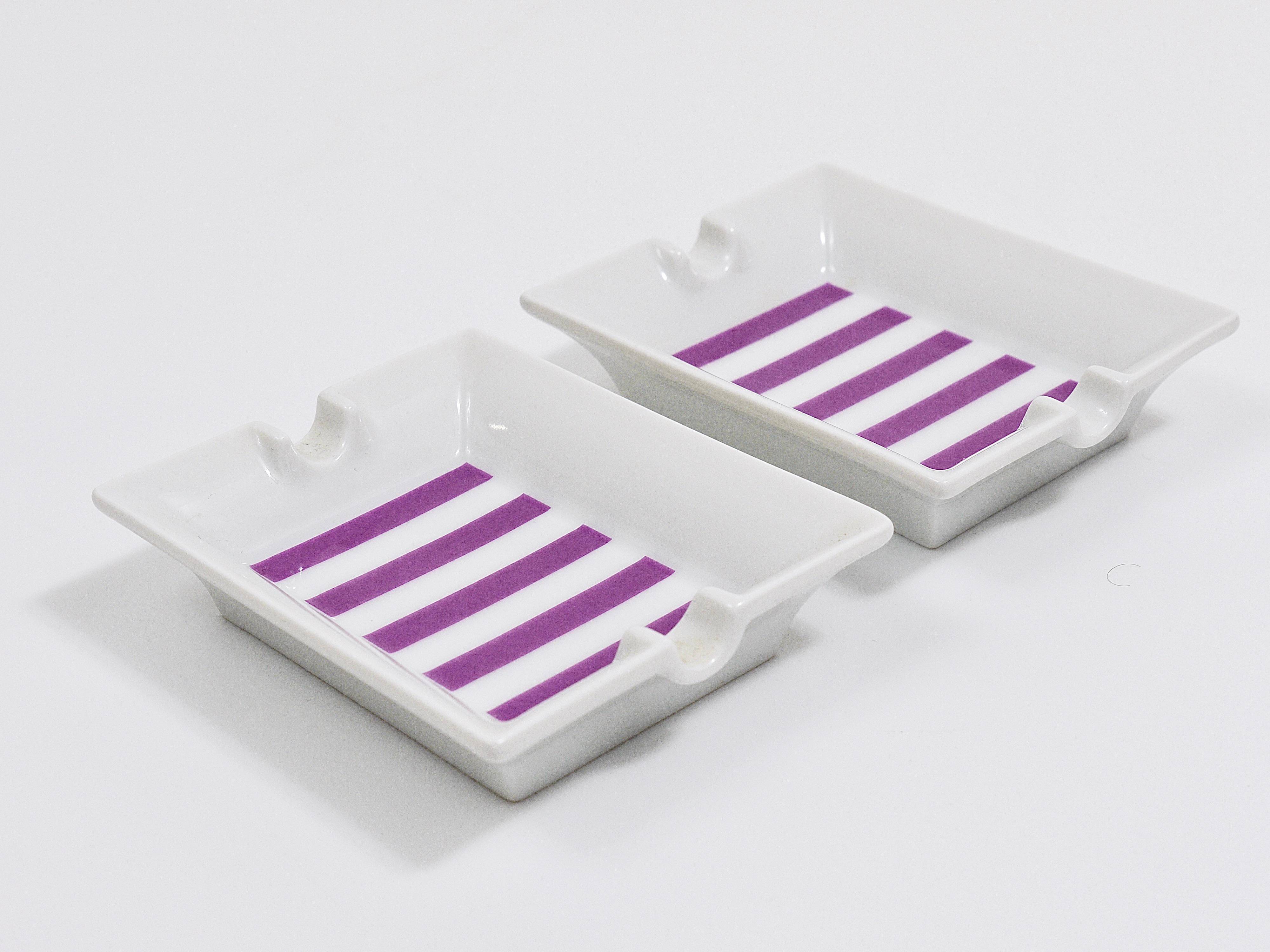 Paquet de cendriers fins en porcelaine violets Midcentury Augarten Vienne, Autriche, années 1950