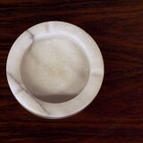 Set of table accessories in Carrara marble