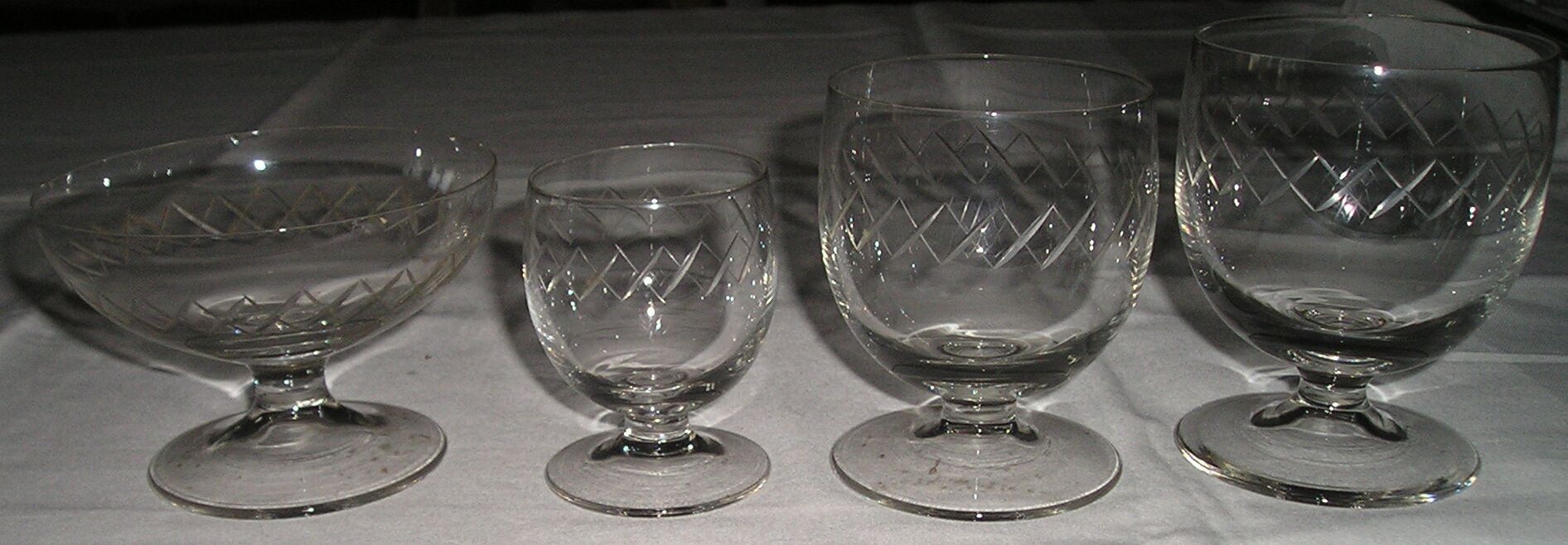 Glass service for 6 people from the 70s