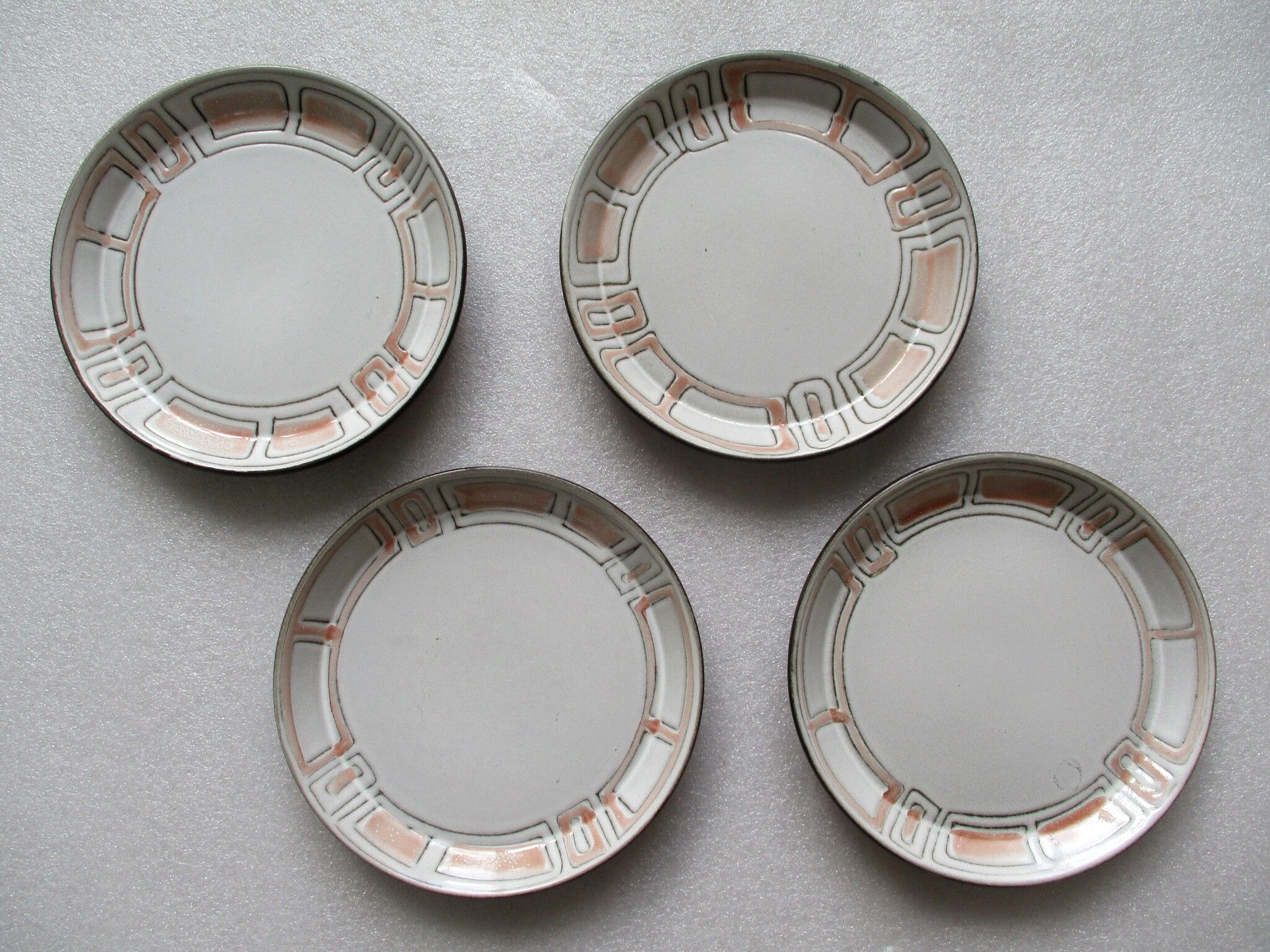 Set of 10 niderviller glazed stoneware plates