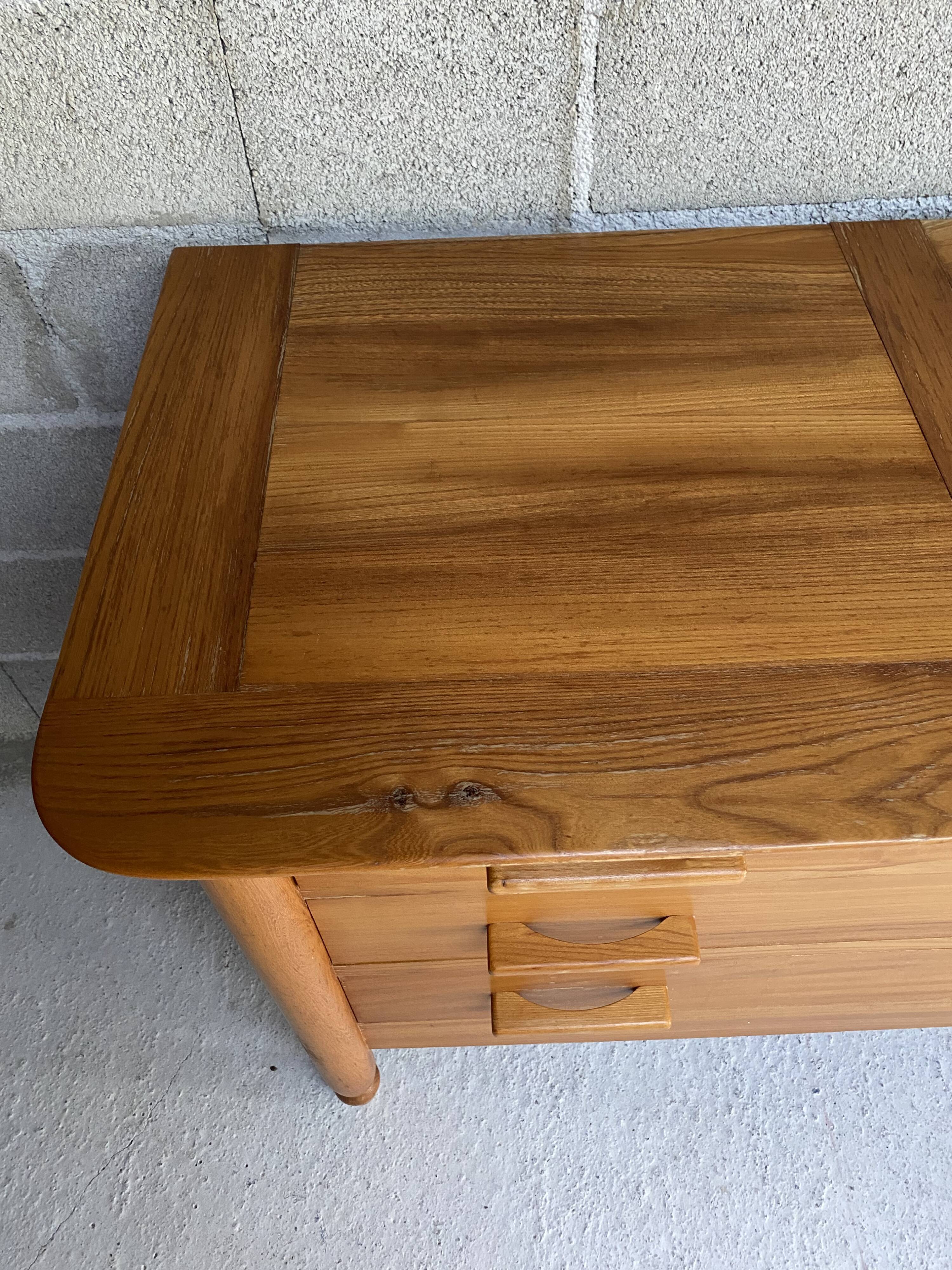 Vintage Regain chest of drawers