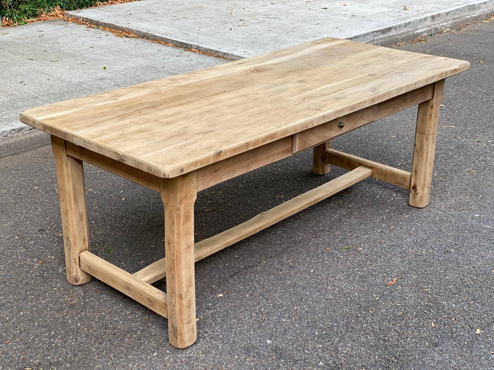 Large extendable farmhouse dining table stripped in solid oak 200-300cm
