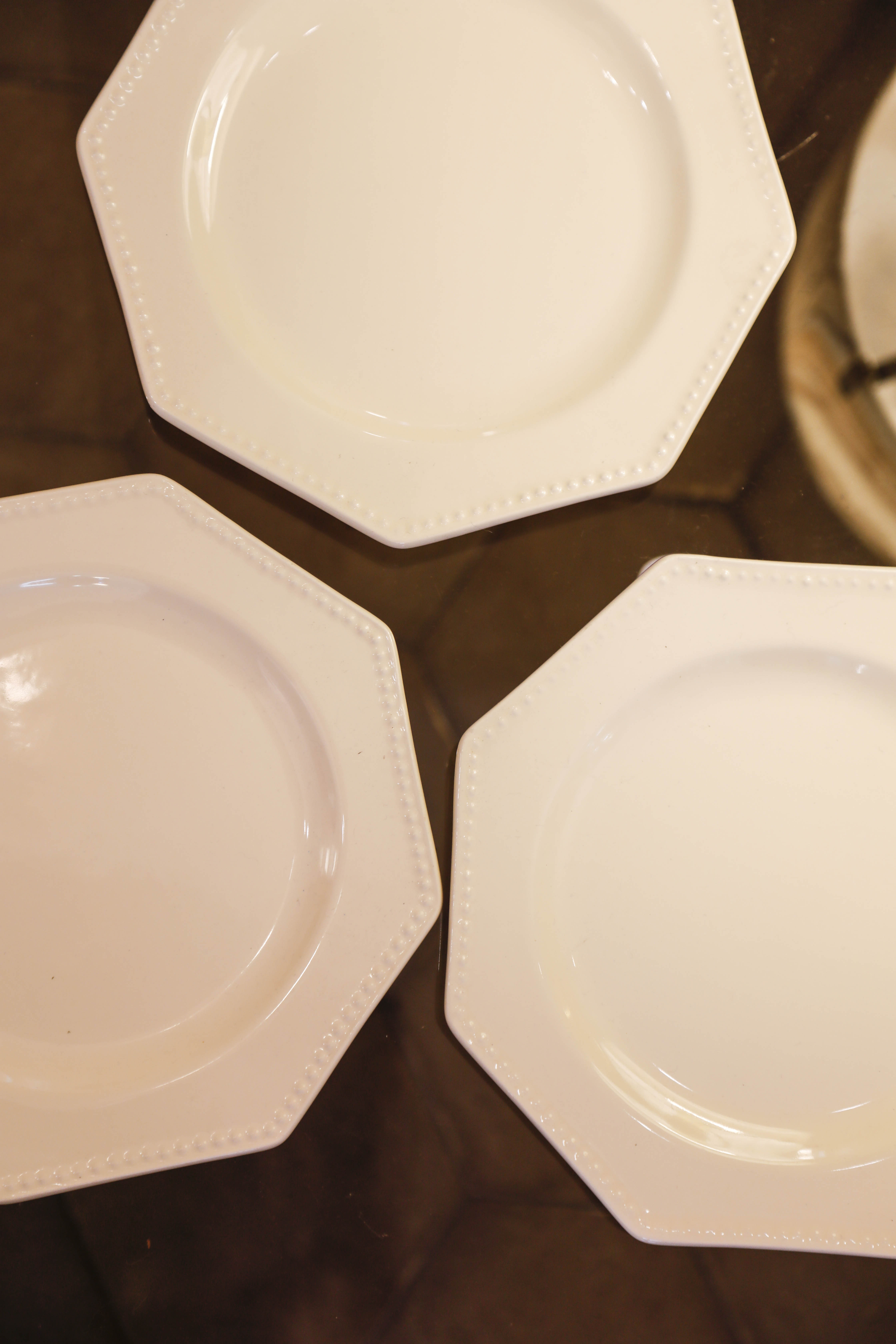 Lot 5 plates dessert enamelled octagonal