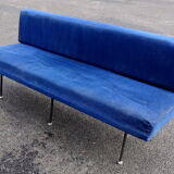 Bench seat by Florence Knoll model 32 edited by Knoll International