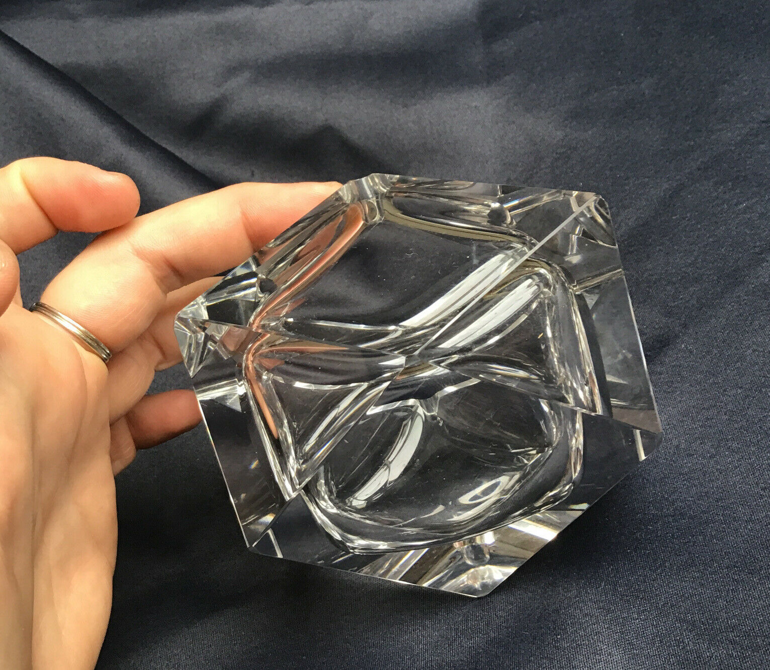 Empty diamond ashtray pocket flavio polished glass Murano crystal facets prism 60s