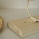 Porte manteau murale vintage bois et métal beige
