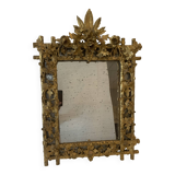 Miroir de style Louis XVI en bois sculpté et doré a la feuille d'or XIX siècle