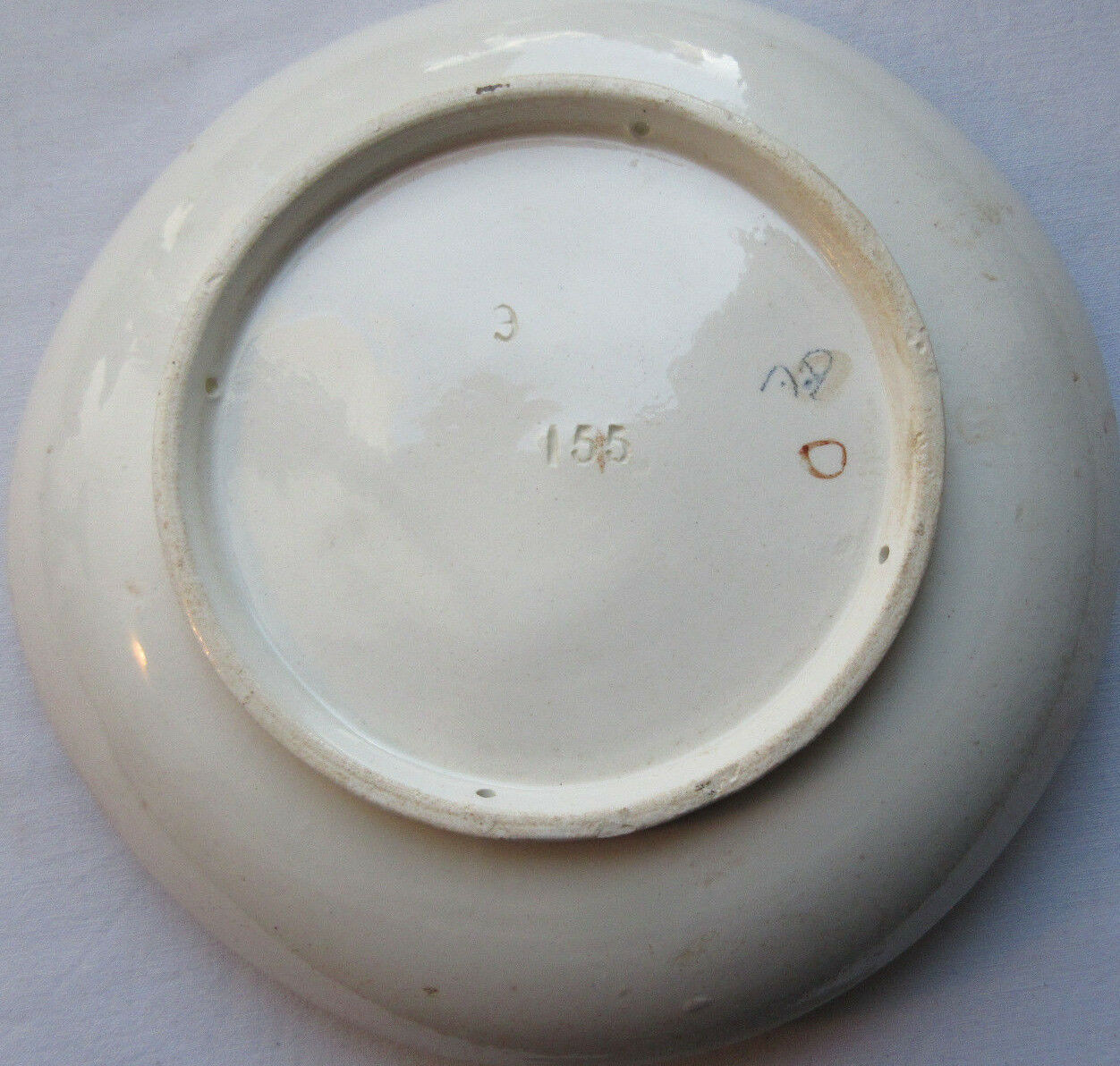Slurry plate, trompe l'oeil sculpture: pears or apples, your choice