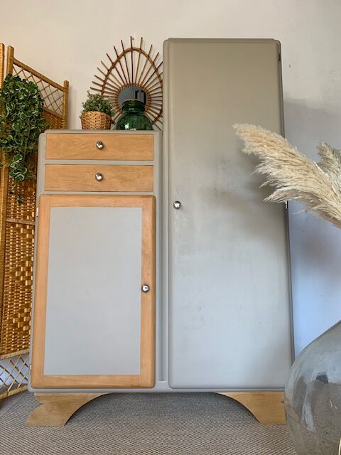 Armoire asymétrique