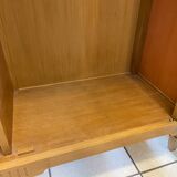 Armoire en chêne massif
