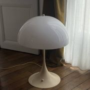 Lampe Panthella Louis Poulsen